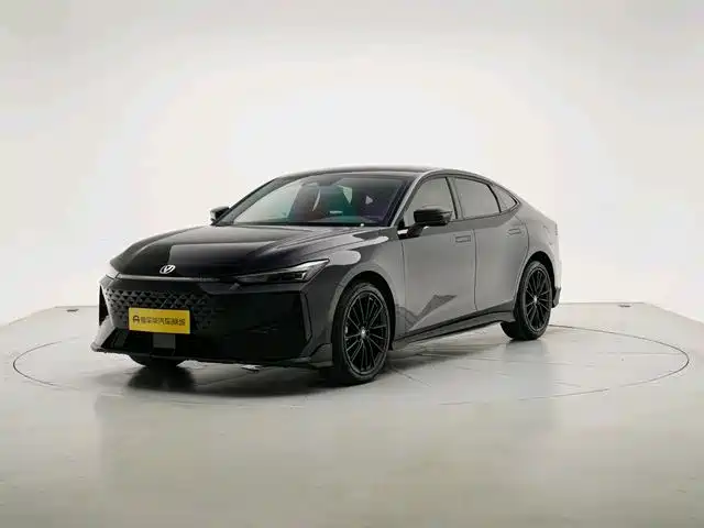 Changan UNI-V 2025 1.5T 500Bar Dark Knight Edition