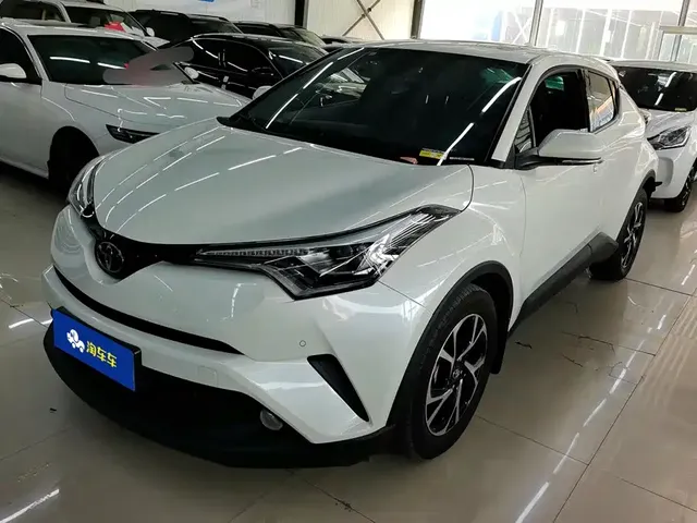 Toyota C-HR 2020 Model 2.0L Luxury