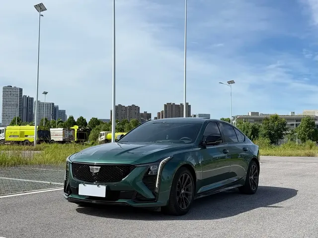 Cadillac CT5 2025 Model 28T Track Performance Edition