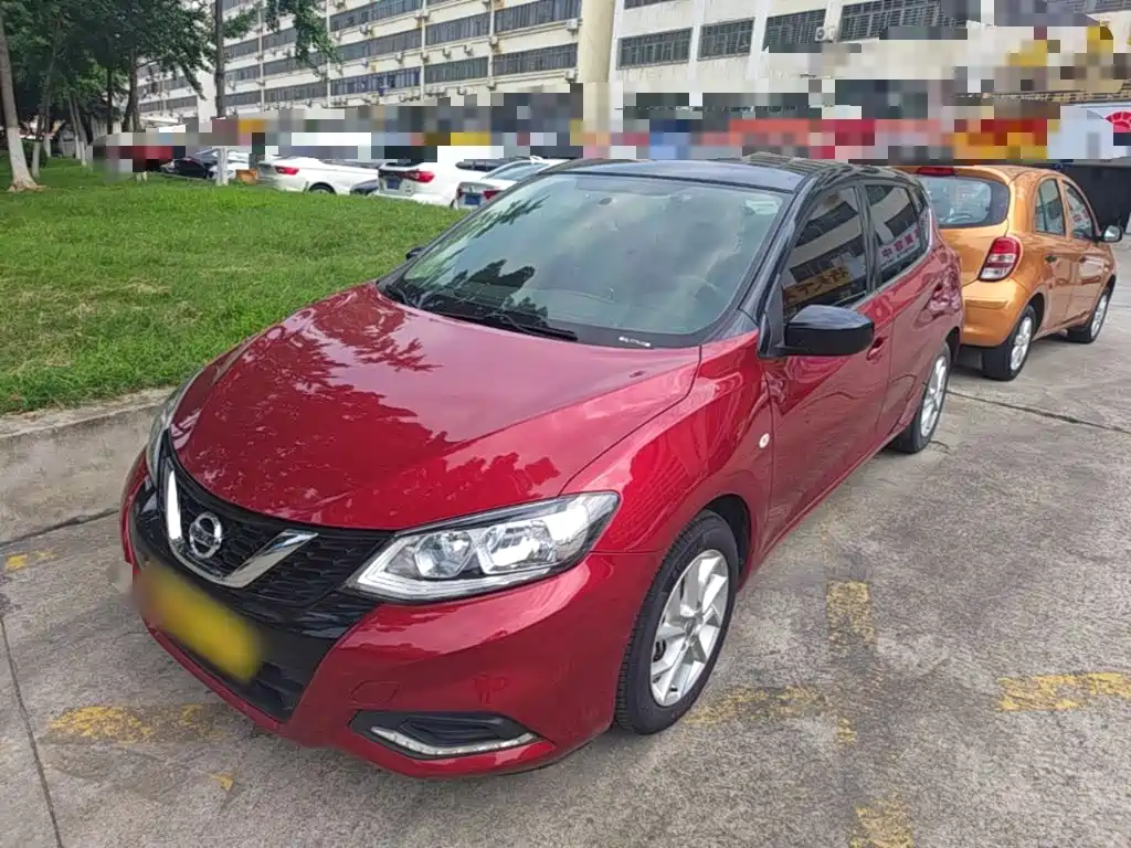 Nissan Tiida 2021 1.6L CVT Cool Edition