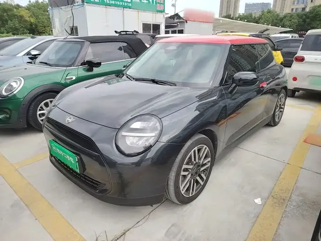 MINI Electric MINI COOPER 2024 456km COOPER E Classic