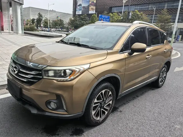 GAC Trumpchi GS4 2017 235T Automatic 2WD Elite