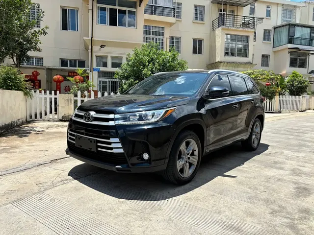 Toyota Highlander 2021 2.0T AWD Luxury 7-Seater