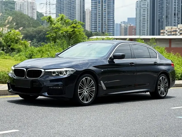 BMW 5 Series 2018 Facelift 530Li Leading M Sport Package