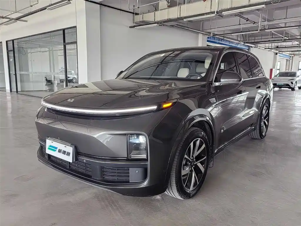 Li Auto Li L8 2023 Pro