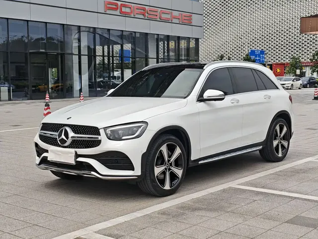 Mercedes-Benz GLC 2020 Facelift GLC 300 L 4MATIC Luxury