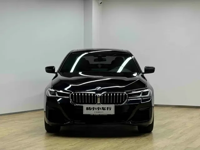 BMW 5 Series 2022 525Li M Sport Package