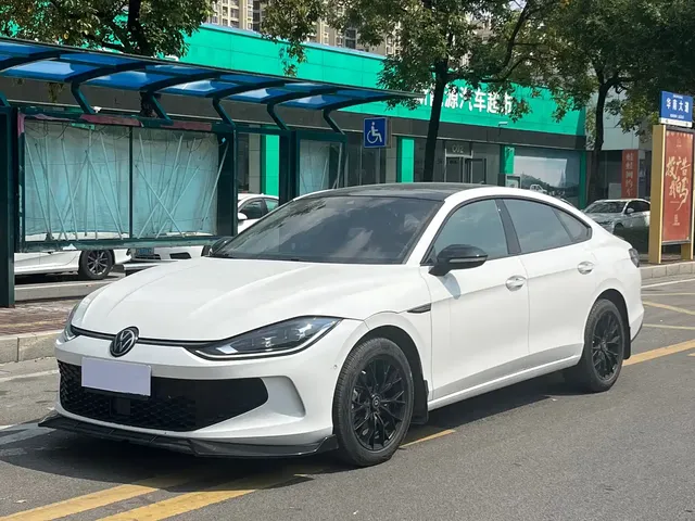 Volkswagen Lamando 2023 Lamando L 280TSI DSG Glamour Edition