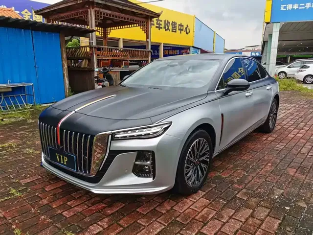 Hongqi H5 2025 2.0T Automatic Flag Celebration 500,000 Units Anniversary Edition