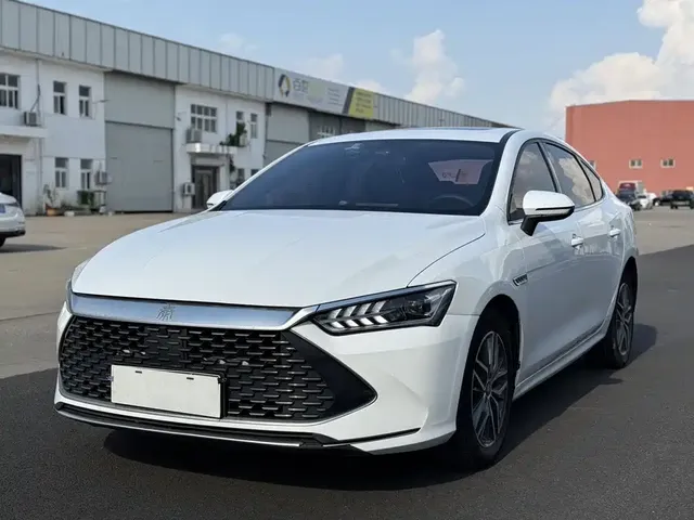 BYD Qin PLUS 2021 DM-i 120KM Premium