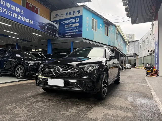Mercedes-Benz GLC 2023 GLC 260 L 4MATIC Luxury 5-Seater