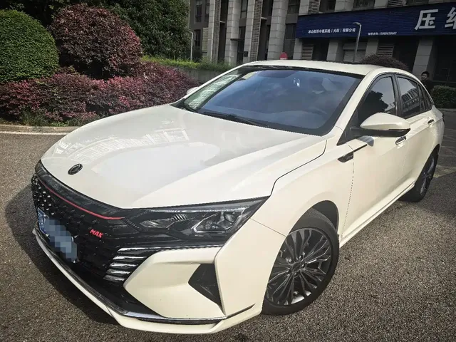 Dongfeng Aeolus Yixuan MAX 2021 1.5T Trendy Dad Edition