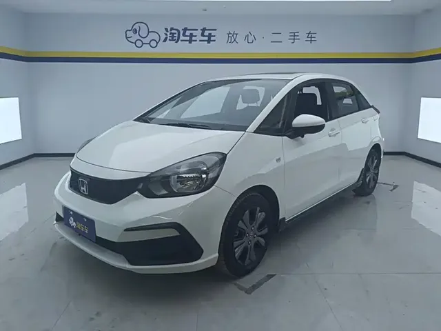 Honda Fit 2022 1.5L CVT Trend Sunroof Edition