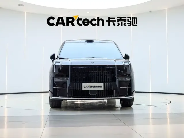 ZEEKR 009 2024 6-seat Executive AWD 108kWh