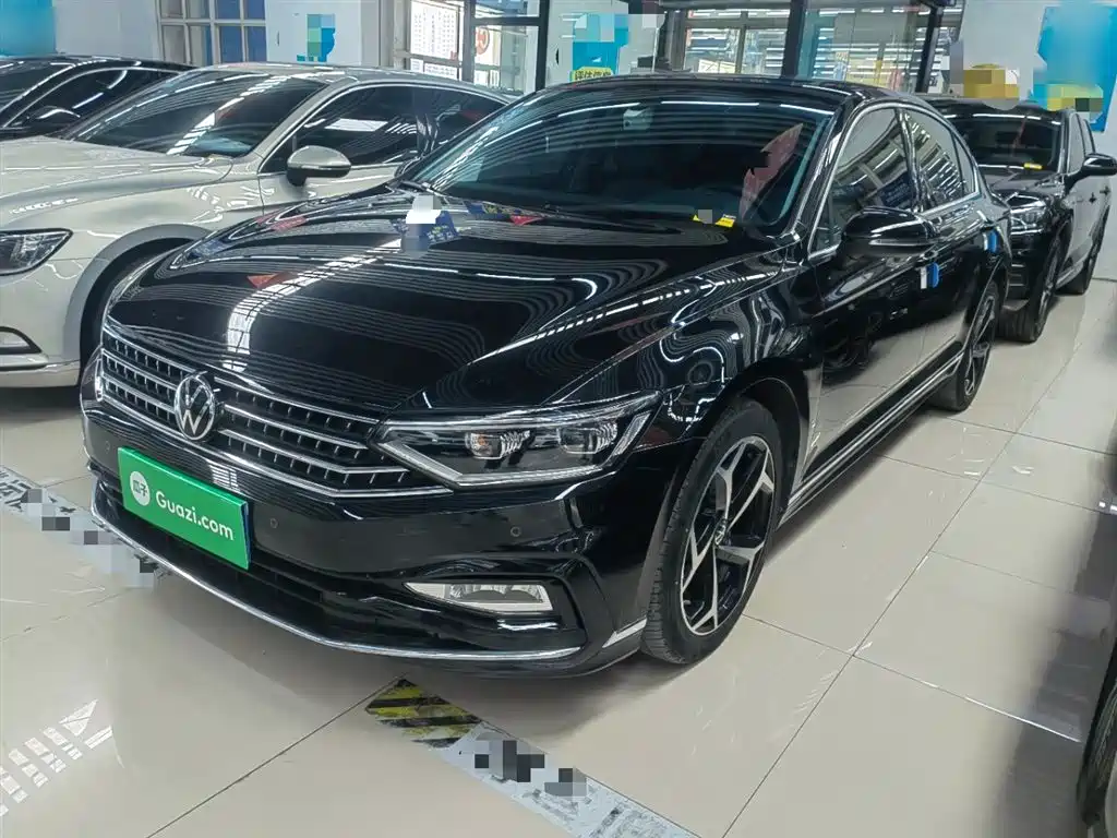 Volkswagen Magotan 2024 2 Million Units Public Sharing Edition 330TSI DSG Luxury