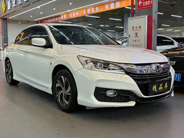 Honda Accord 2016 2.0L Comfort Edition