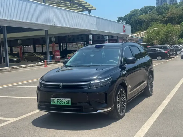AITO Wenjie AITO M7 2024 1.5T Smart Drive 4WD Ultra 5-seater