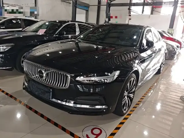 Volvo S90 2022 B5 Zhiyuan Luxury Edition
