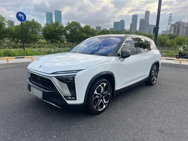 NIO ES8 2022 Model 100kWh Signature 6-Seater