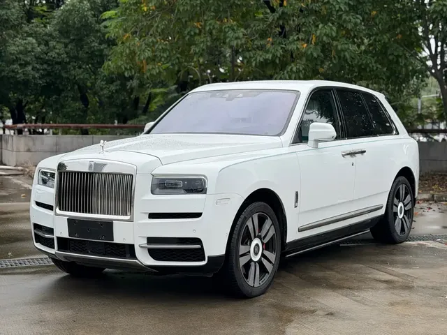 Rolls-Royce Cullinan 2018 4-Seater Version