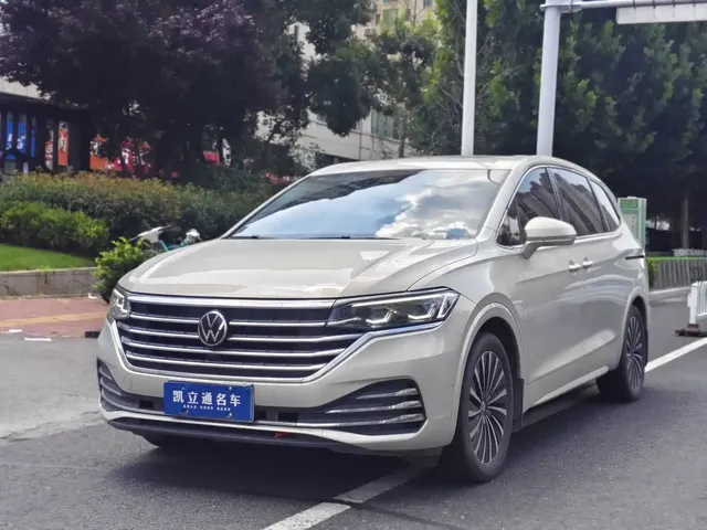 Volkswagen Viloran 2023 Facelift 380TSI Premium Edition