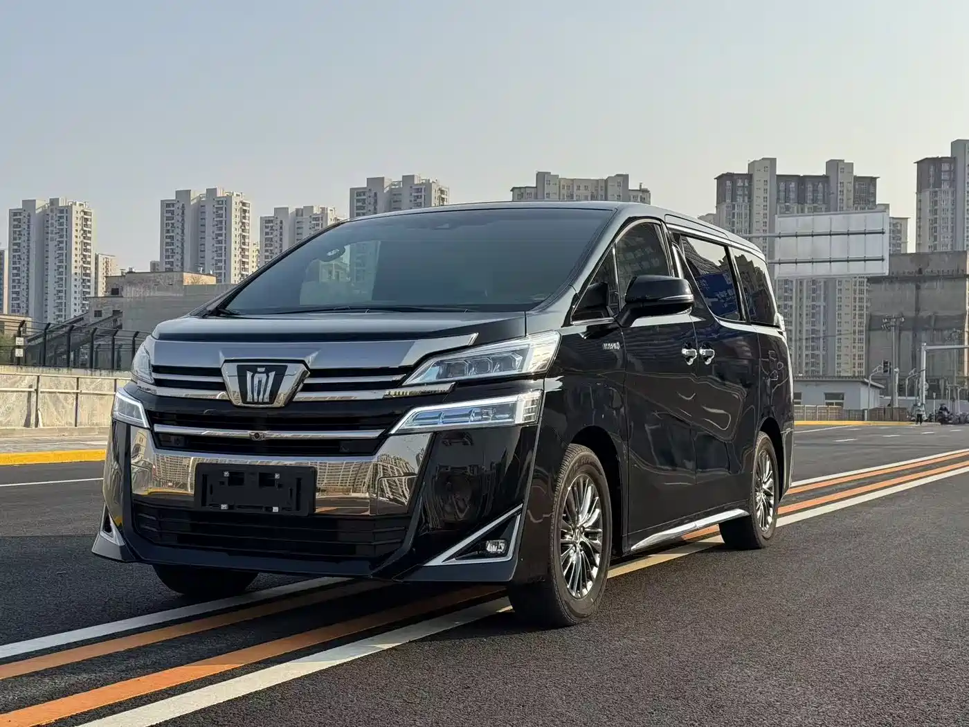 Toyota Vellfire 2021 Crown Hybrid 2.5L HV Supreme Edition