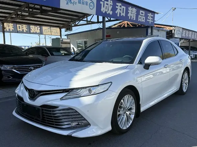 Toyota Camry 2018 2.5G Luxury Edition