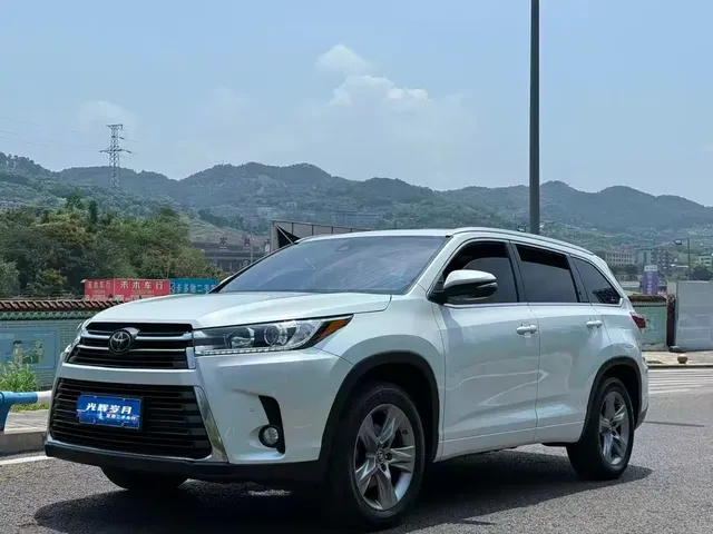 Toyota Highlander 2018 2.0T 4WD Luxury 7-seater China VI