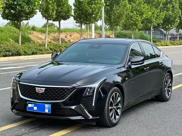 Cadillac CT5 2025 Model 28T Urban Sport Edition