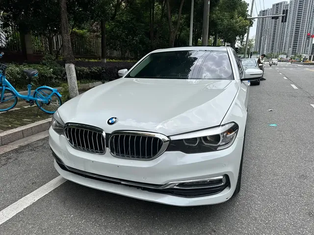 BMW 5 Series 2018 Facelift 530Li Leading Luxury Package