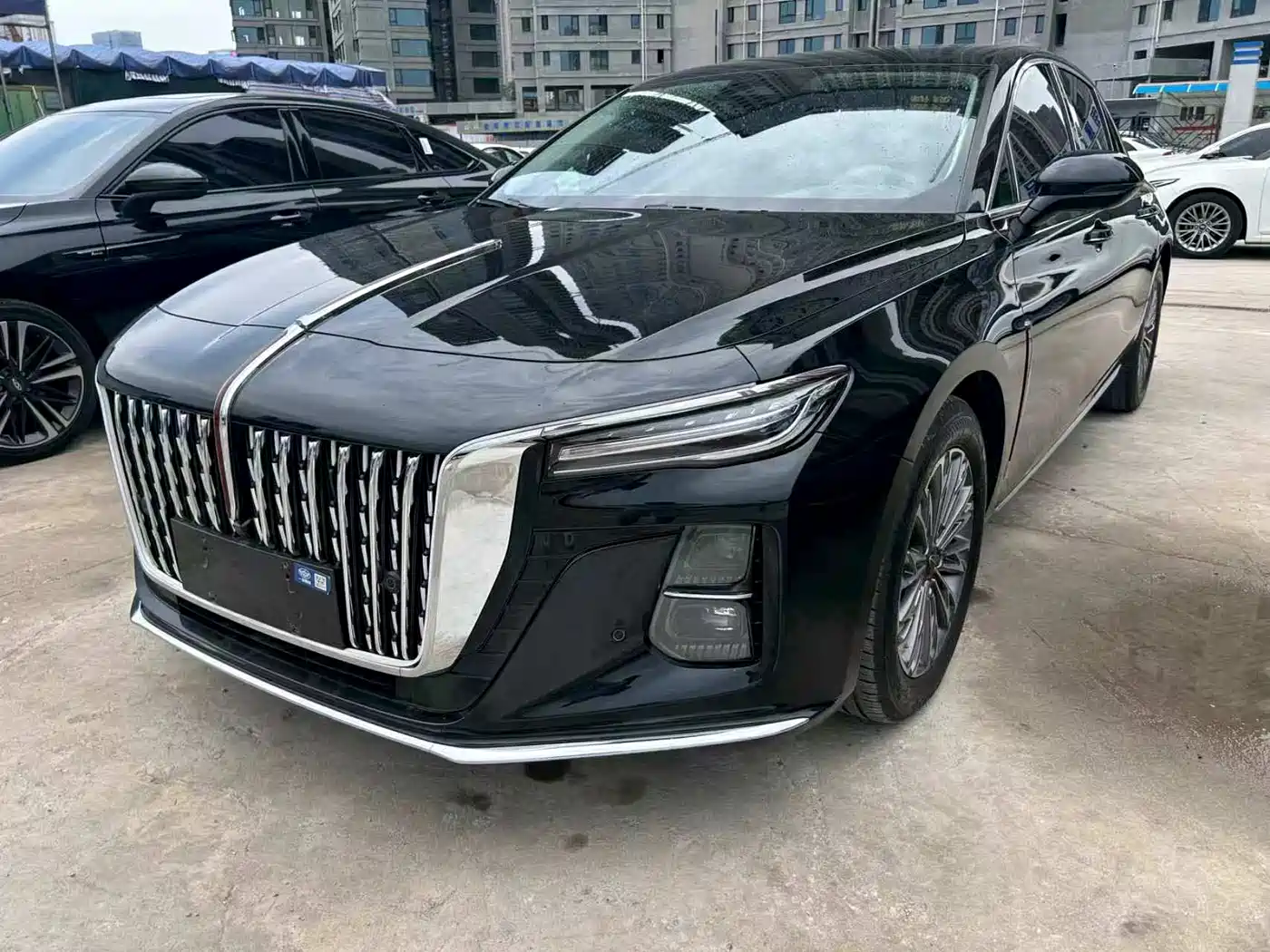 Hongqi H5 2023 2.0T Auto Smart Connect Flagship