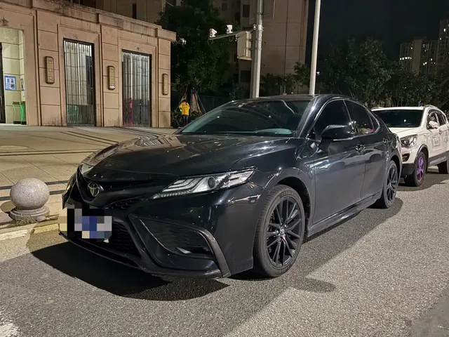 Toyota Camry 2022 2.5S Knight Edition
