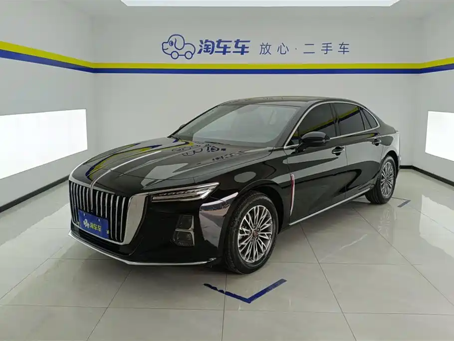 Hongqi H5 2024 2.0T Automatic Smart Connect Flag Smooth Edition