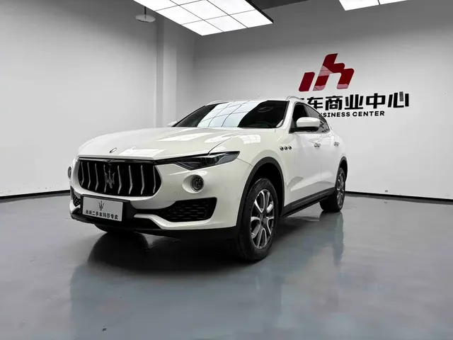 Maserati Levante 2018 3.0T Standard Edition