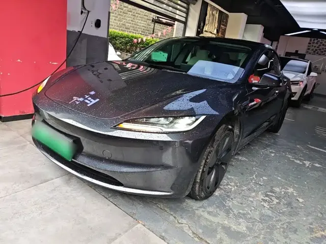 Tesla Model 3 2023 Rear-Wheel Drive