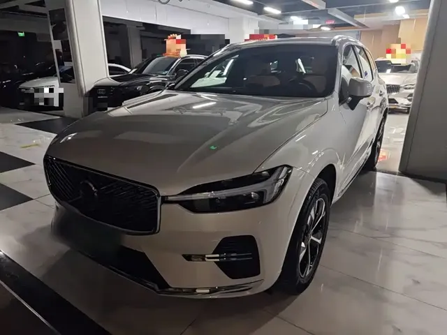 Volvo XC60 2026 Model B5 AWD Smart Elite Luxury