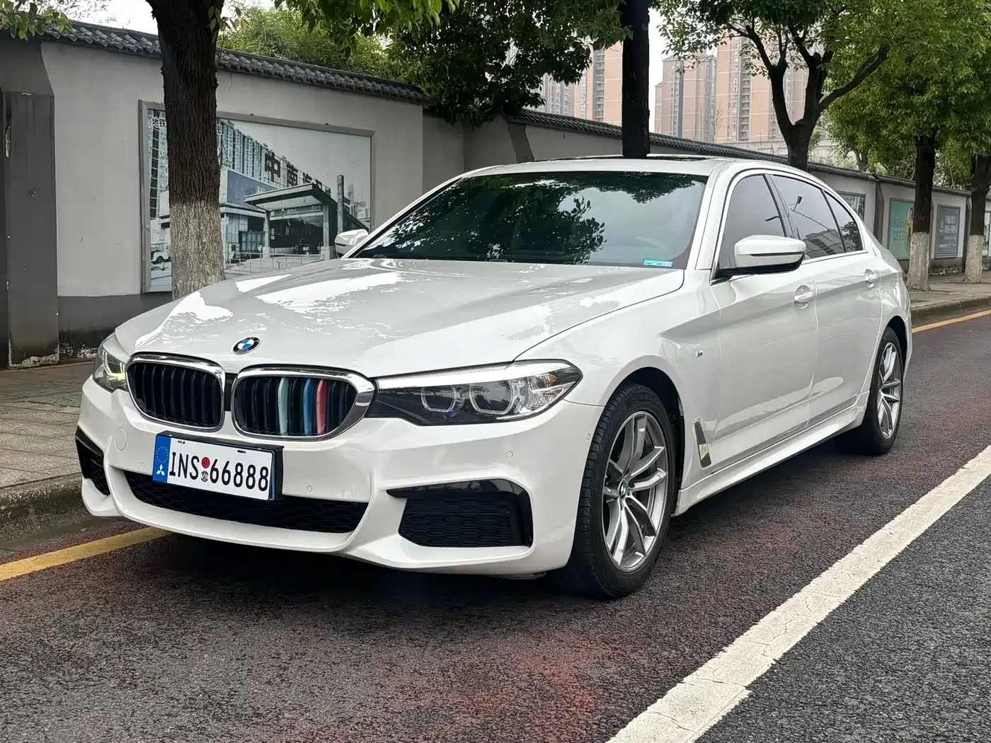 BMW 5 Series 2020 525Li M Sport Package