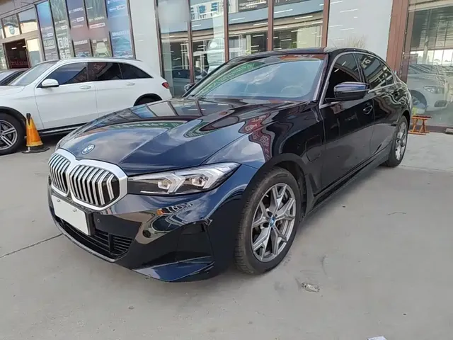 BMW i3 2022 eDrive 35 L