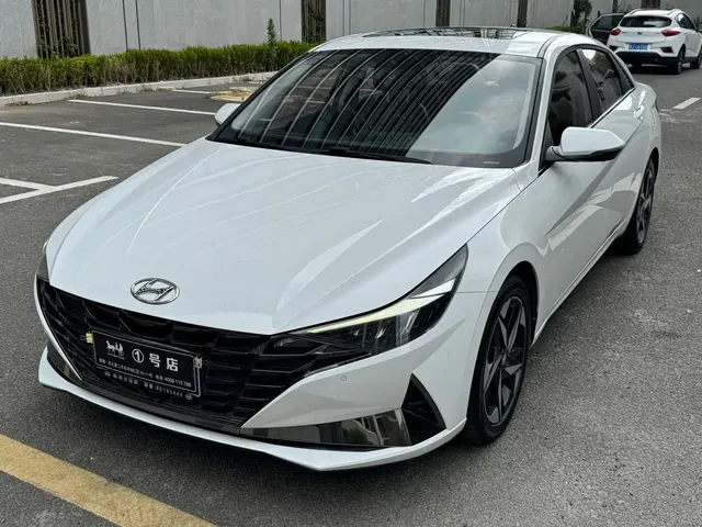 Hyundai Elantra 2021 1.5L CVT GLX Elite Edition
