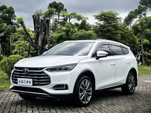 BYD Tang 2018 2.0T Automatic Smart Connection Honor Edition 7-Seater China V