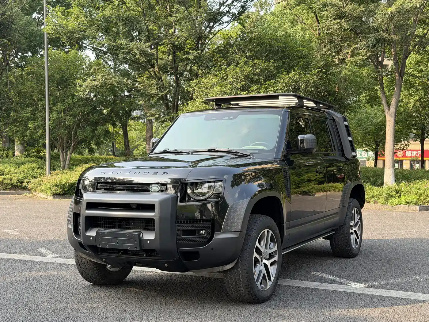 Land Rover Defender 2021 110 P400 Dark Special Edition