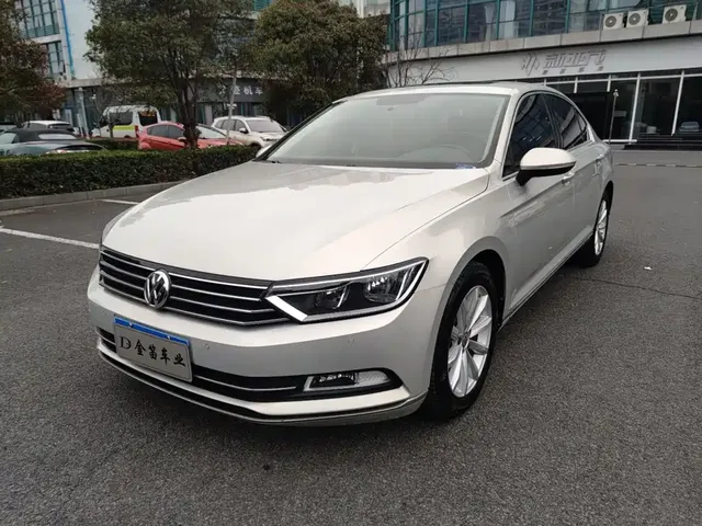 Volkswagen Magotan 2018 330TSI DSG Leading