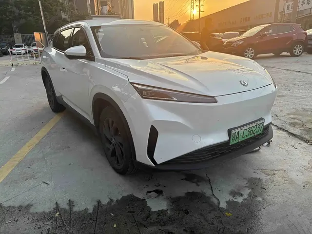Dongfeng Aeolus SKY EV01 2023 Model 445km PRO