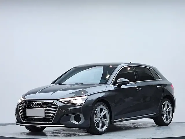 Audi A3 2023 Sportback 35 TFSI Fashion Elegance