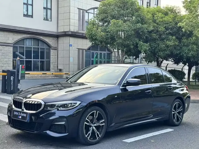 BMW 3 Series 2022 325i M Sport Package