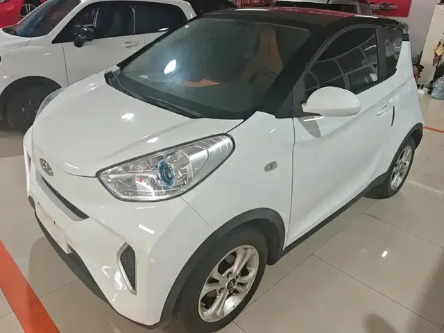 QQ New Energy Little Ant 2018 400 4-Seater Premium Smart Edition