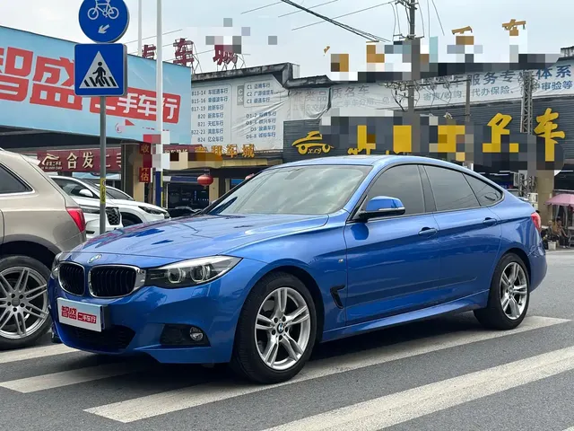 BMW 3 Series GT 2017 330i xDrive M Sport