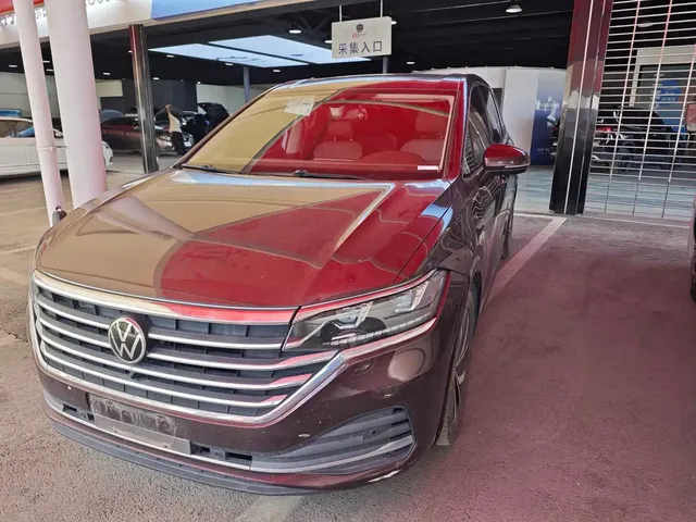 Volkswagen Viloran 2020 330TSI Luxury Edition