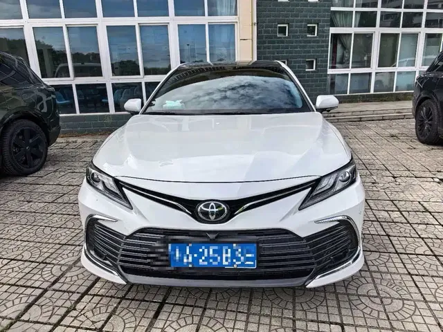 Toyota Camry 2021 2.5G Luxury Edition