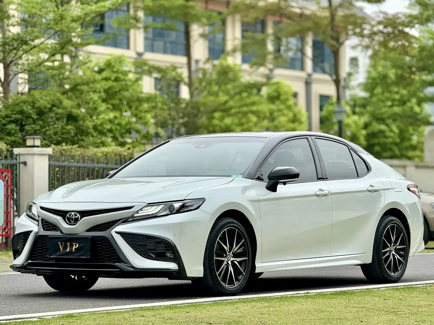 Toyota Camry 2021 2.0S Sporty Edition